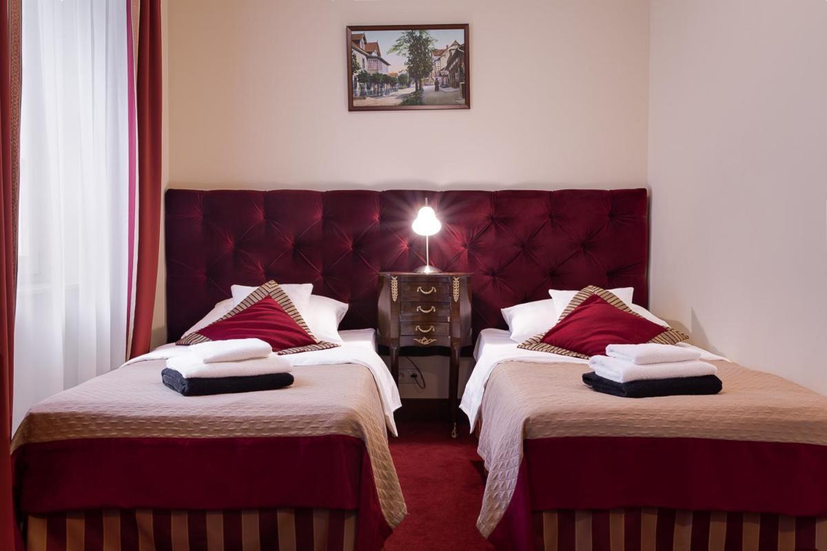 Hotel Stary Zdroj Swieradow-Zdroj Exterior photo